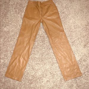 Tan brown leather pants 🤎🤎🤎